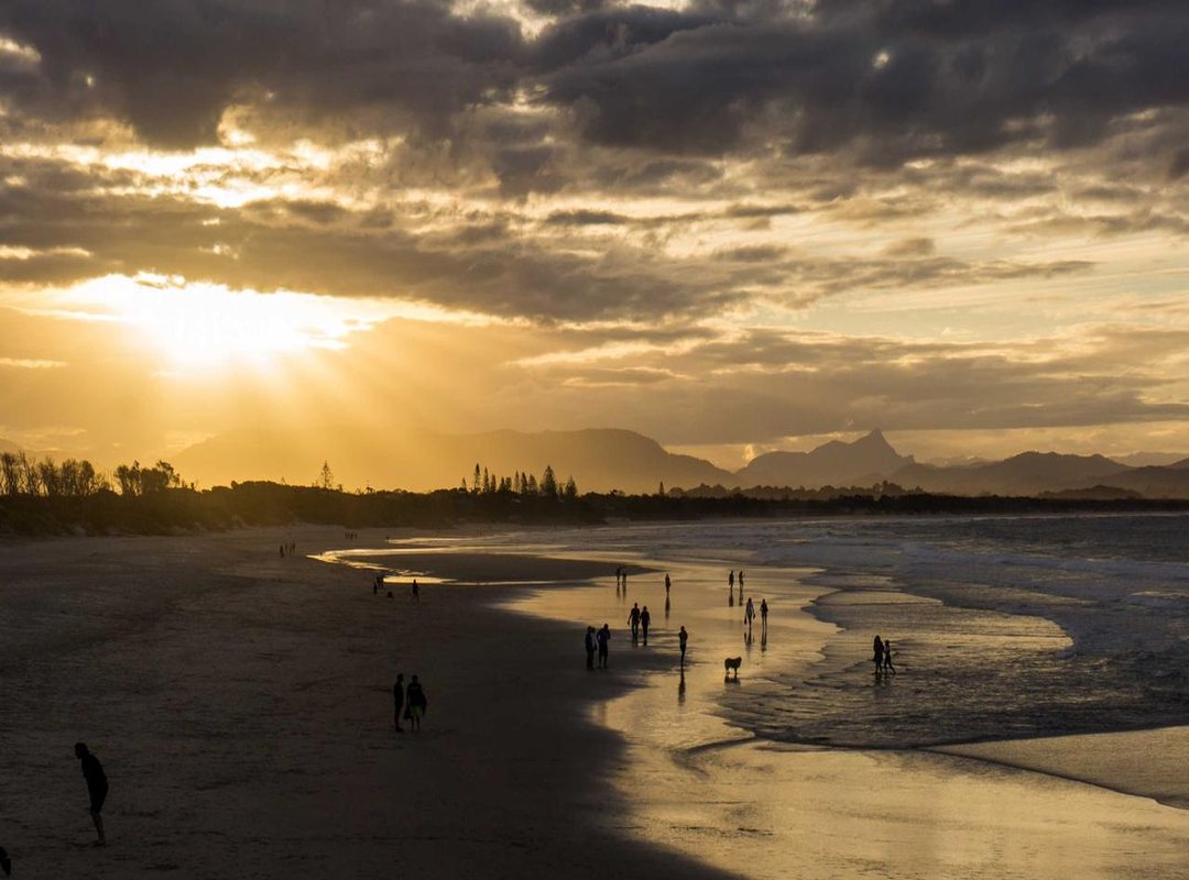 Crafting an Image: Her Influence on Style and Social Media